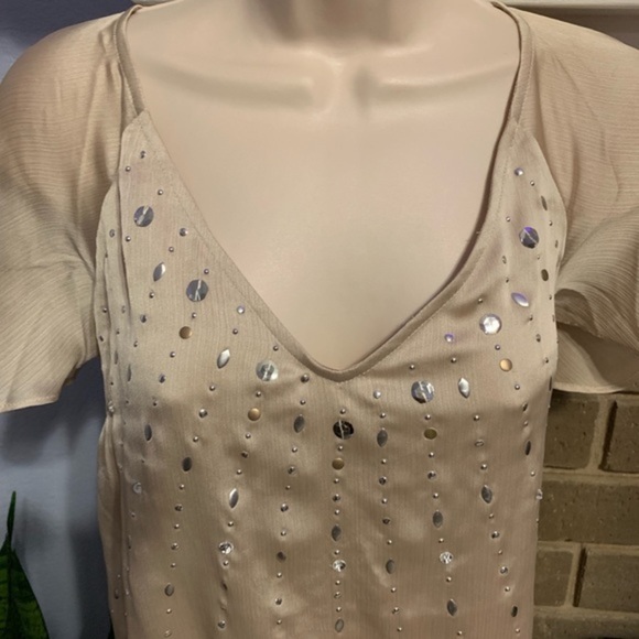 ❤ SOLD NWT White House Black Market WHBM embellished Sequin open back blouse - Picture 5 of 8